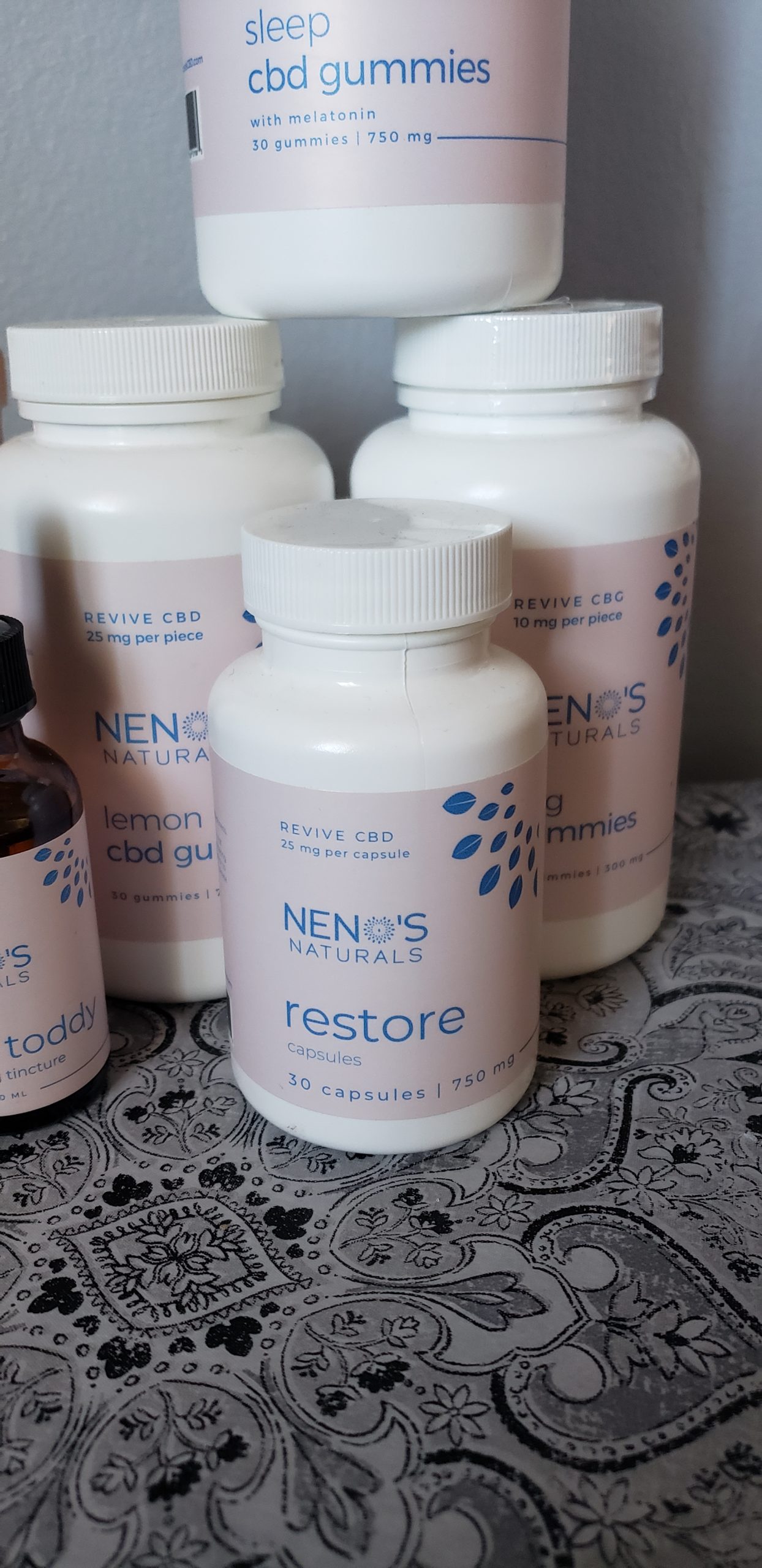 Neno's Naturals